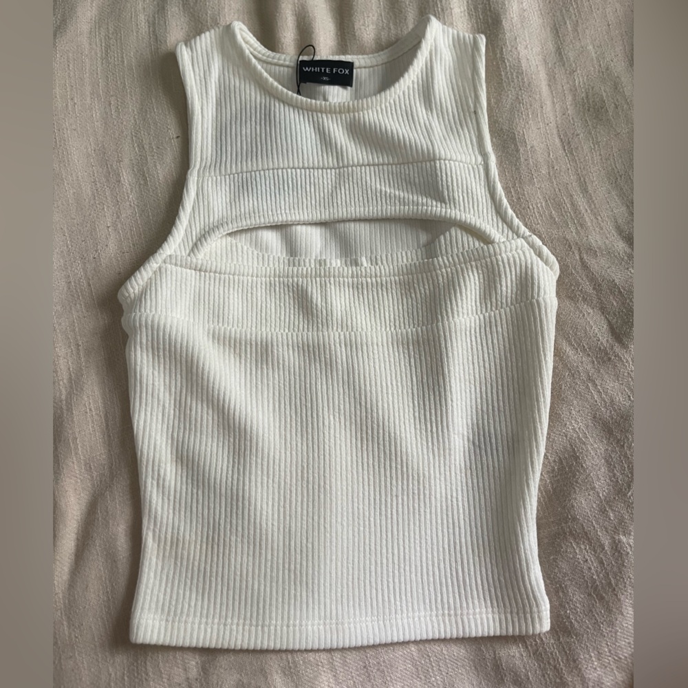 Learn the ropes crop white fox xs